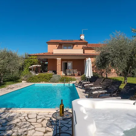 Casa Clara Mit Jacuzzi Und Panoramameerblick Prázdninový dům