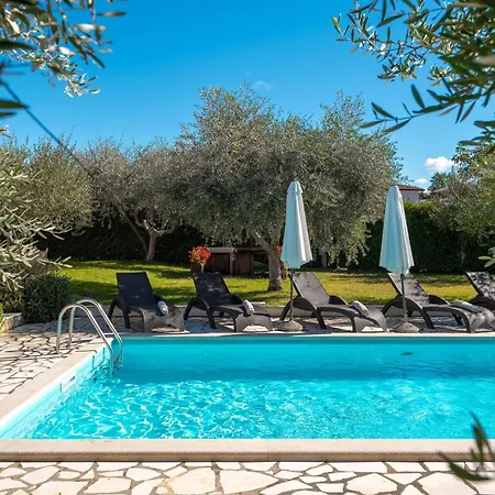 Prázdninový dům Casa Clara Mit Jacuzzi Und Panoramameerblick Kaštelir