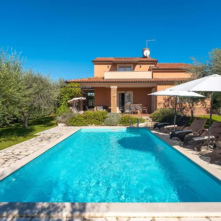 度假居 Casa Clara Mit Jacuzzi Und Panoramameerblick *