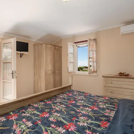 度假居 Casa Clara Mit Jacuzzi Und Panoramameerblick *