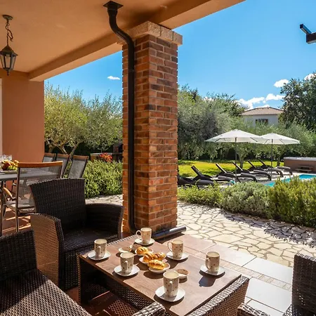 度假居 Casa Clara Mit Jacuzzi Und Panoramameerblick *